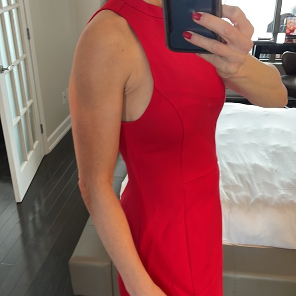 Red dress with pockets - Picture 2 of 7